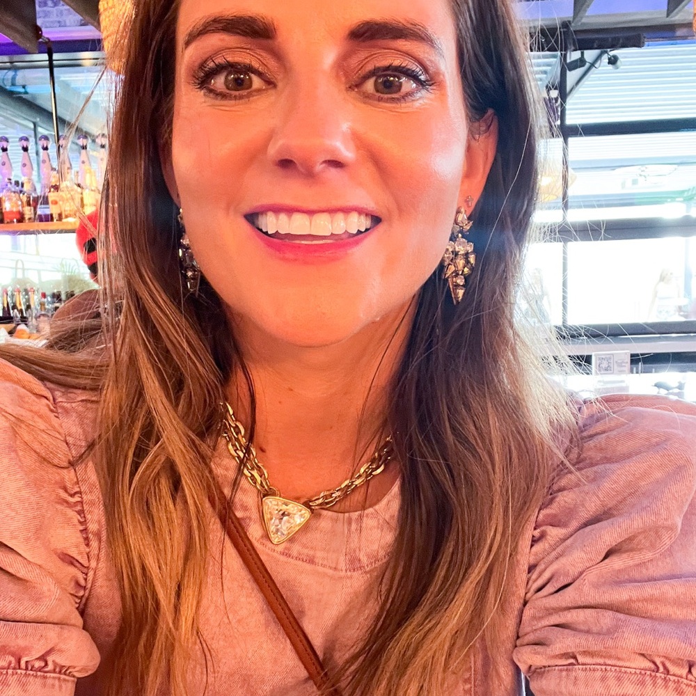 Meet your Posher, Lizz